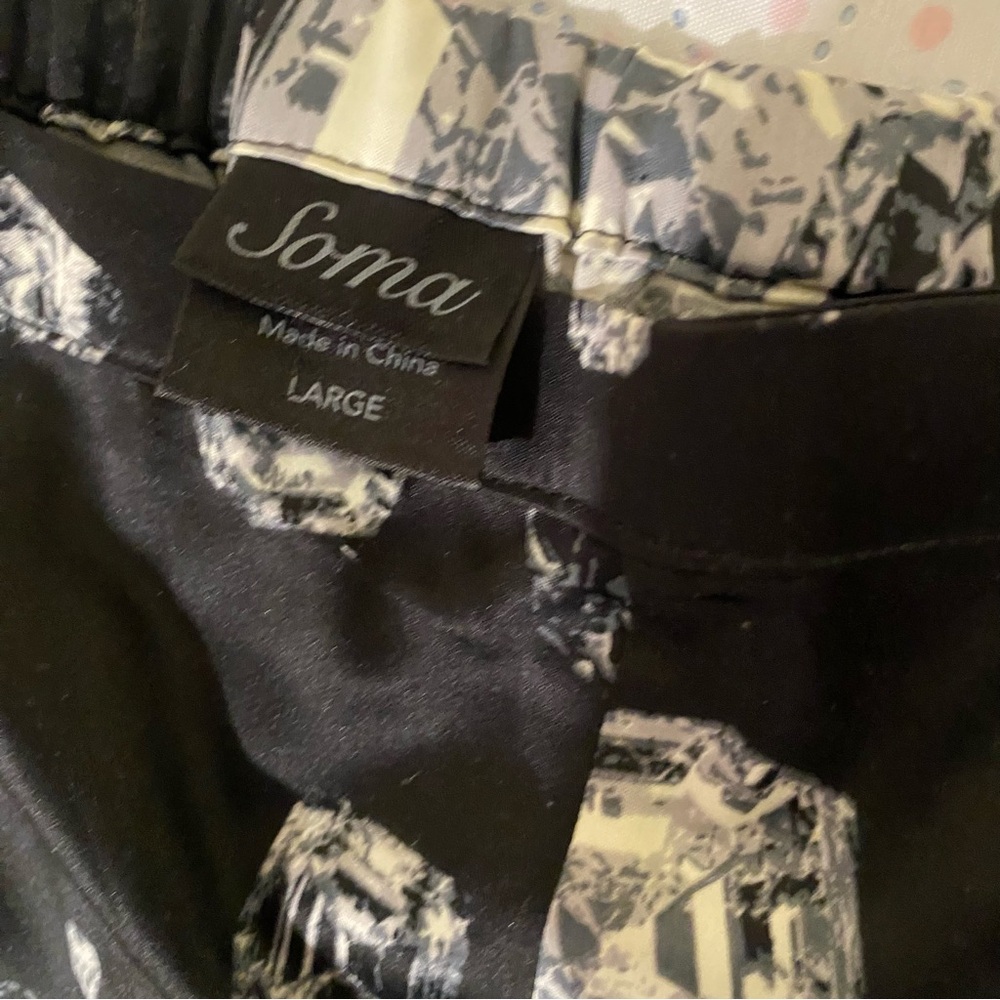 Soma Black and White Abstract Lounge Pants Size L - Picture 2 of 15